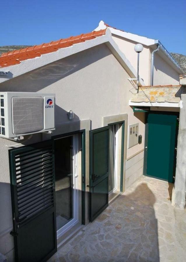טרוגיר Apartments Infinitas מראה חיצוני תמונה