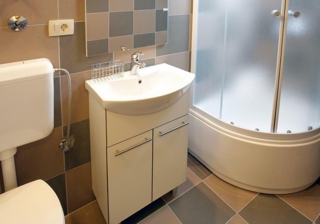 טרוגיר Apartments Infinitas מראה חיצוני תמונה